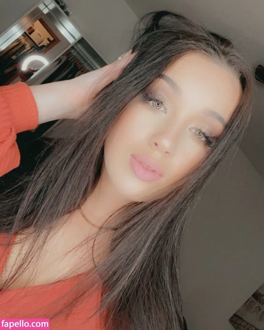 Shelby Dias Onlyfans Photo Gallery 