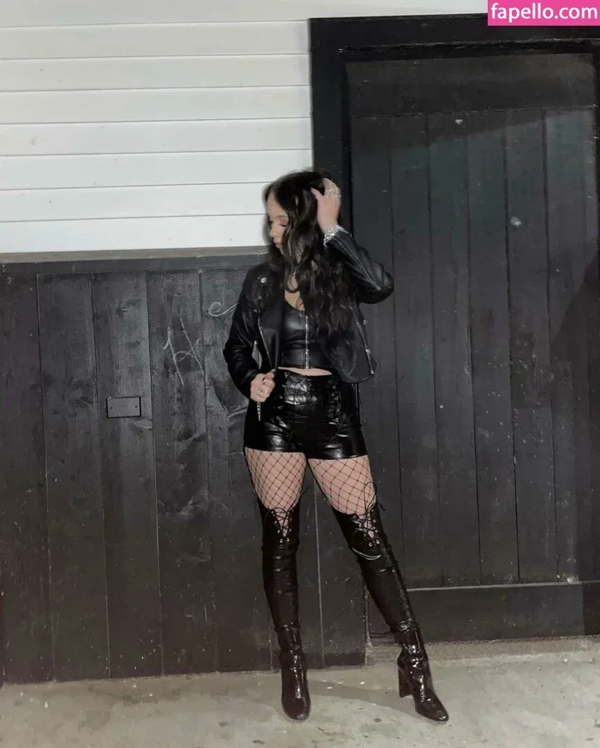 Shelby Dias Onlyfans Photo Gallery 