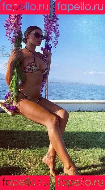 Jolanda De Rienzo Onlyfans Photo Gallery 