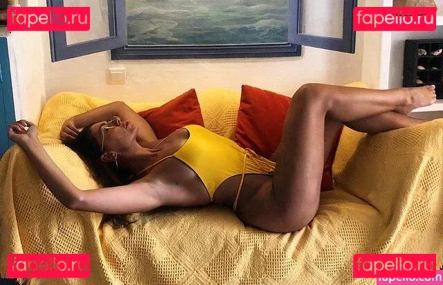 Jolanda De Rienzo Onlyfans Photo Gallery 