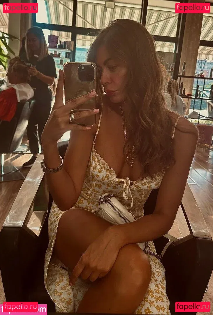 Jolanda De Rienzo Onlyfans Photo Gallery 