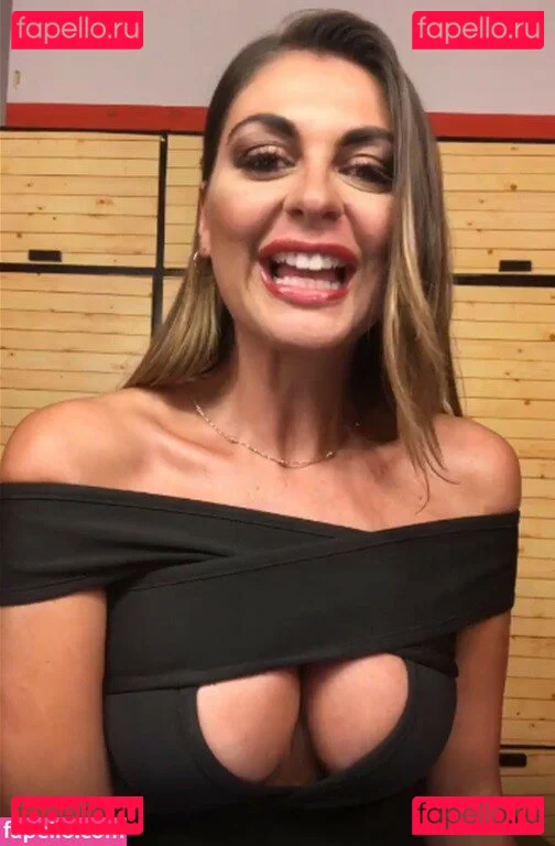 Jolanda De Rienzo Onlyfans Photo Gallery 