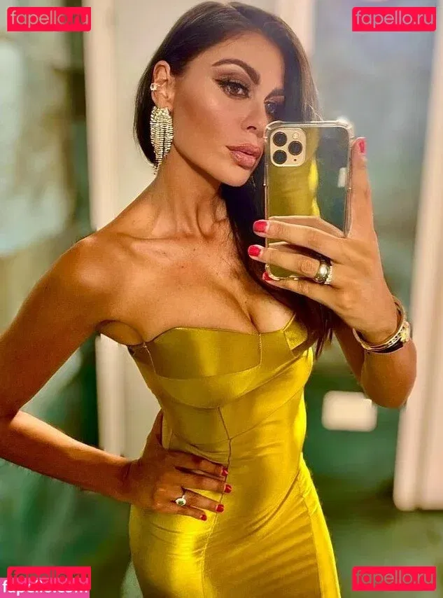 Jolanda De Rienzo Onlyfans Photo Gallery 