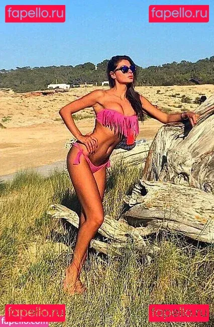 Jolanda De Rienzo Onlyfans Photo Gallery 