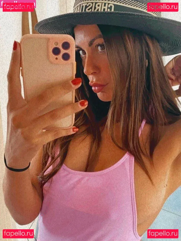 Jolanda De Rienzo Onlyfans Photo Gallery 