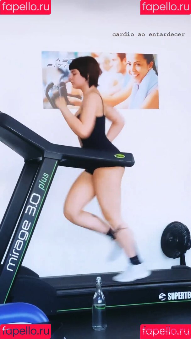 Triz Onlyfans Photo Gallery 