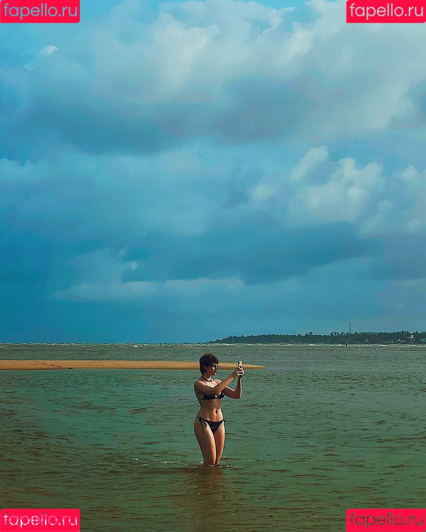 Triz Onlyfans Photo Gallery 