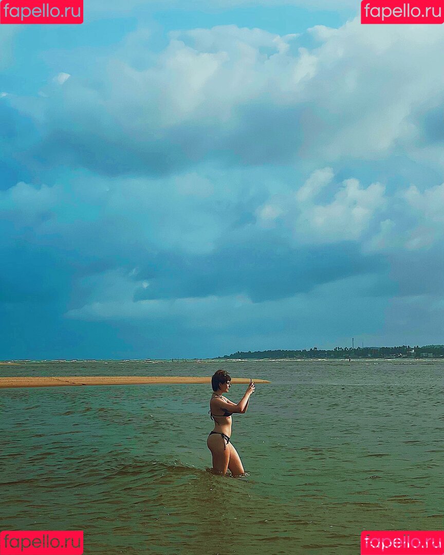 Triz Onlyfans Photo Gallery 