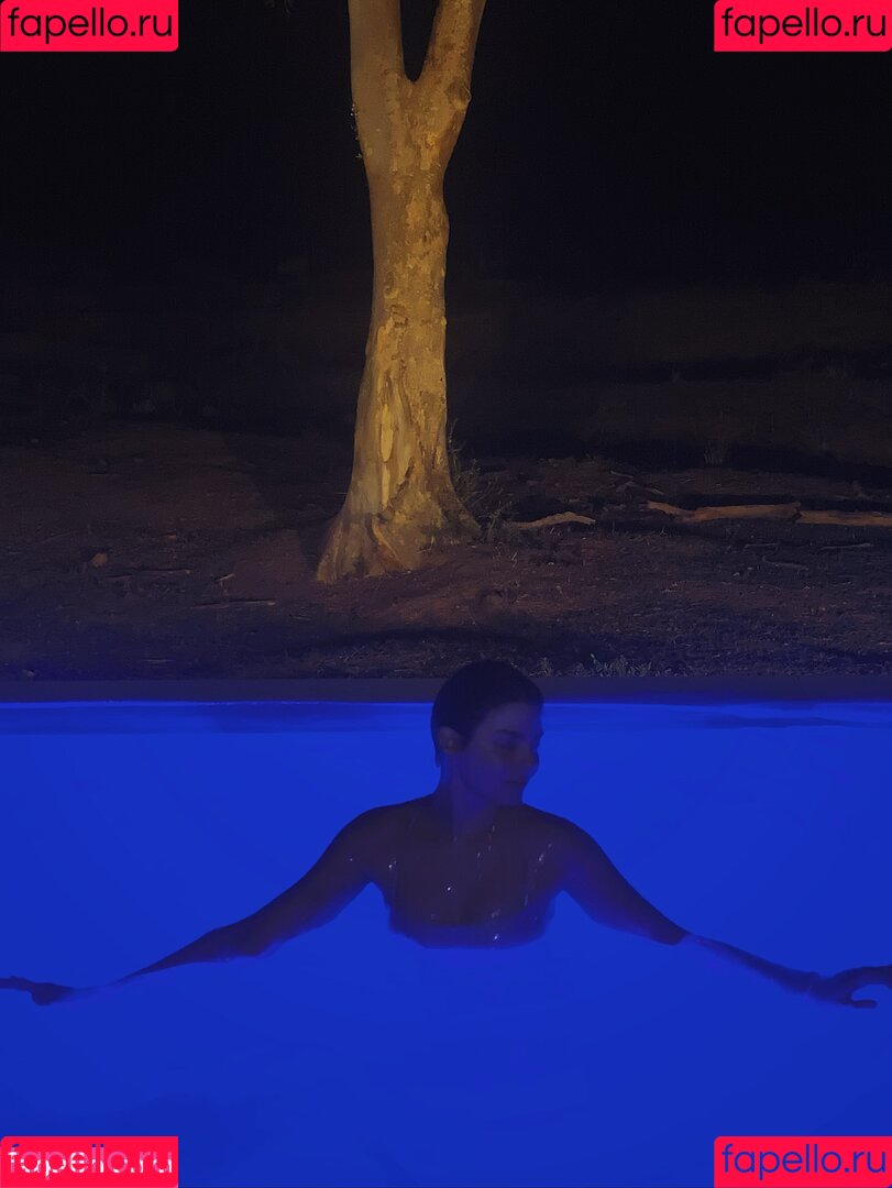 Triz Onlyfans Photo Gallery 