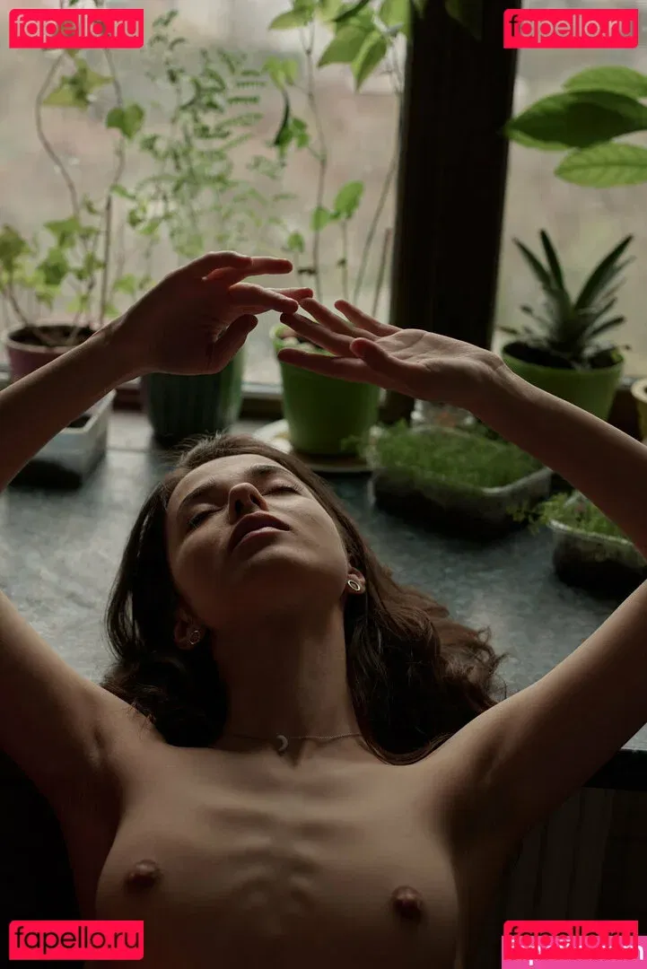 Julia Slip Onlyfans Photo Gallery 