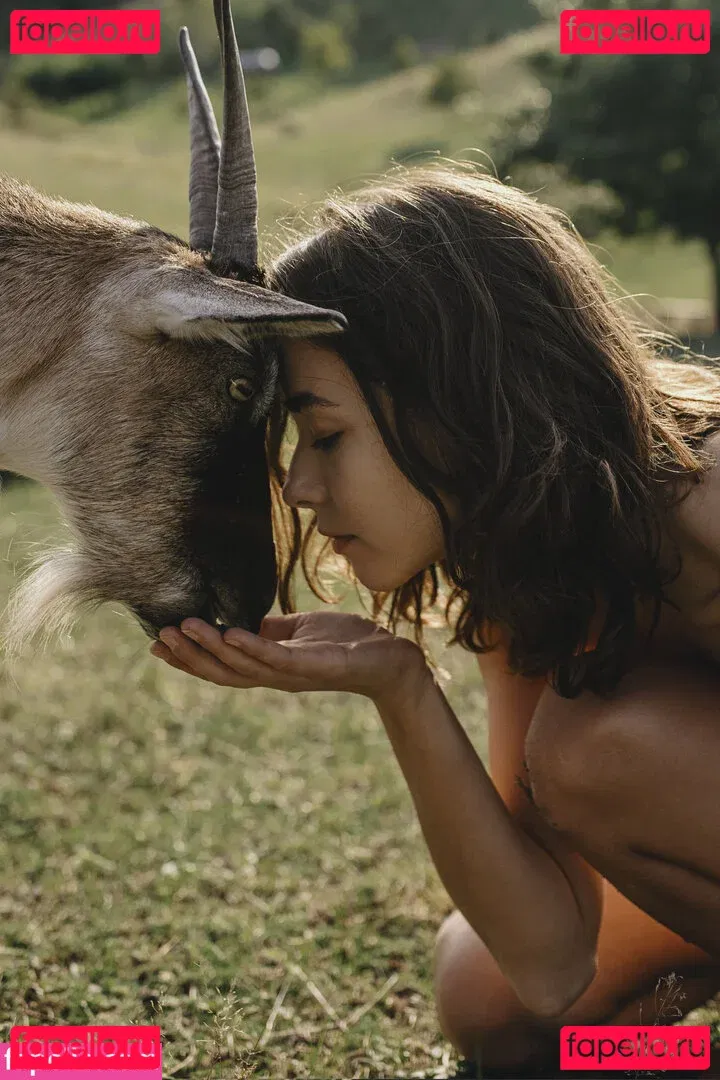 Julia Slip Onlyfans Photo Gallery 