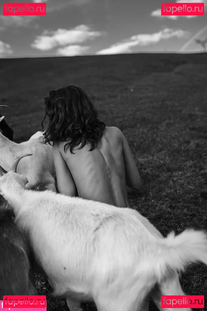 Julia Slip Onlyfans Photo Gallery 