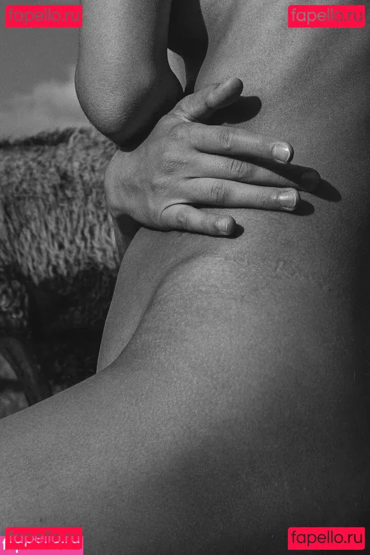 Julia Slip Onlyfans Photo Gallery 