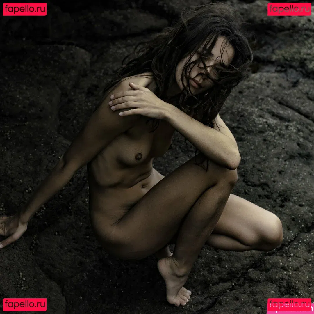 Julia Slip Onlyfans Photo Gallery 