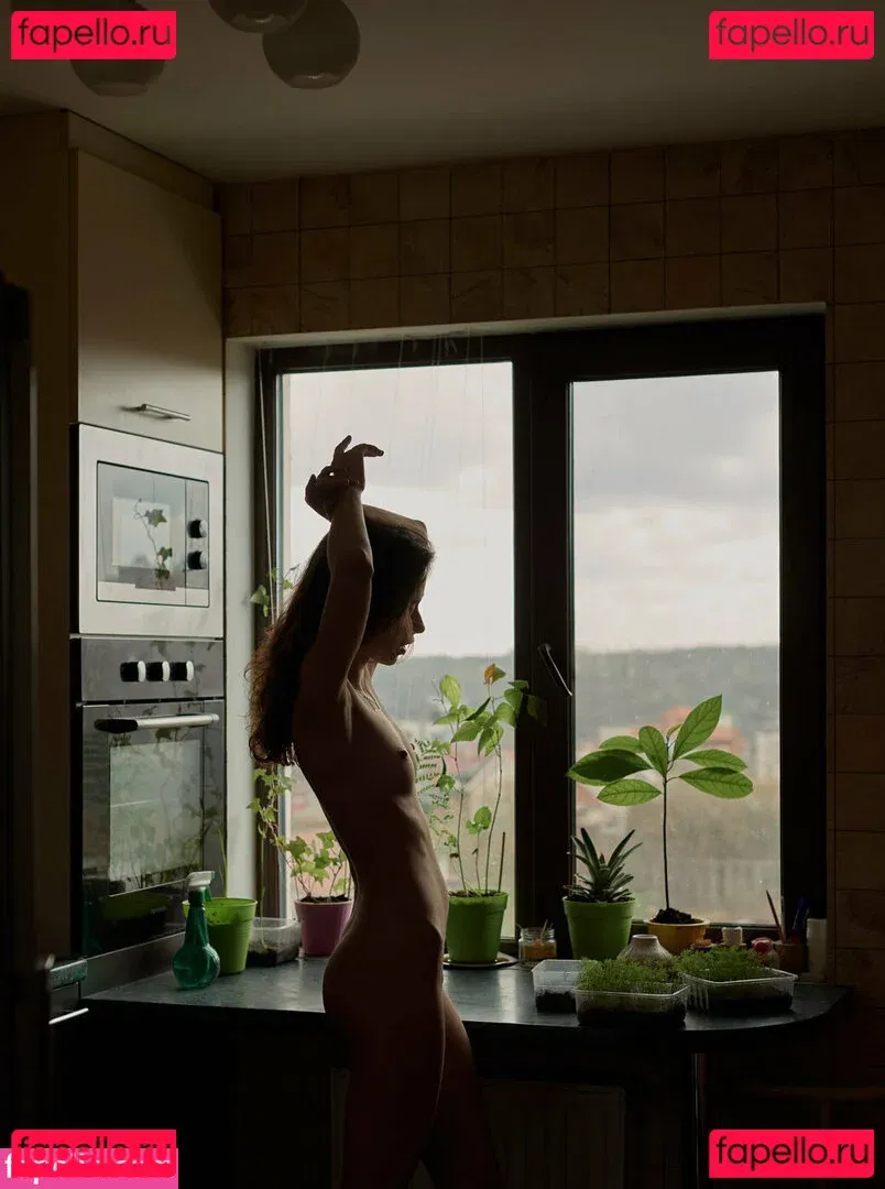 Julia Slip Onlyfans Photo Gallery 