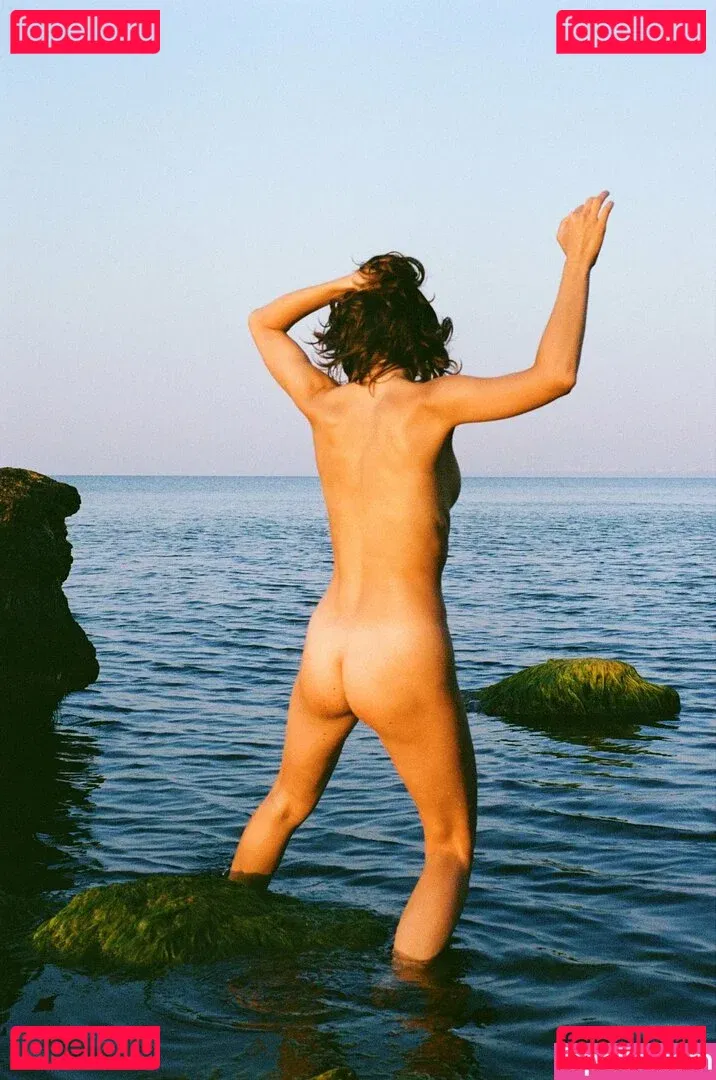 Julia Slip Onlyfans Photo Gallery 