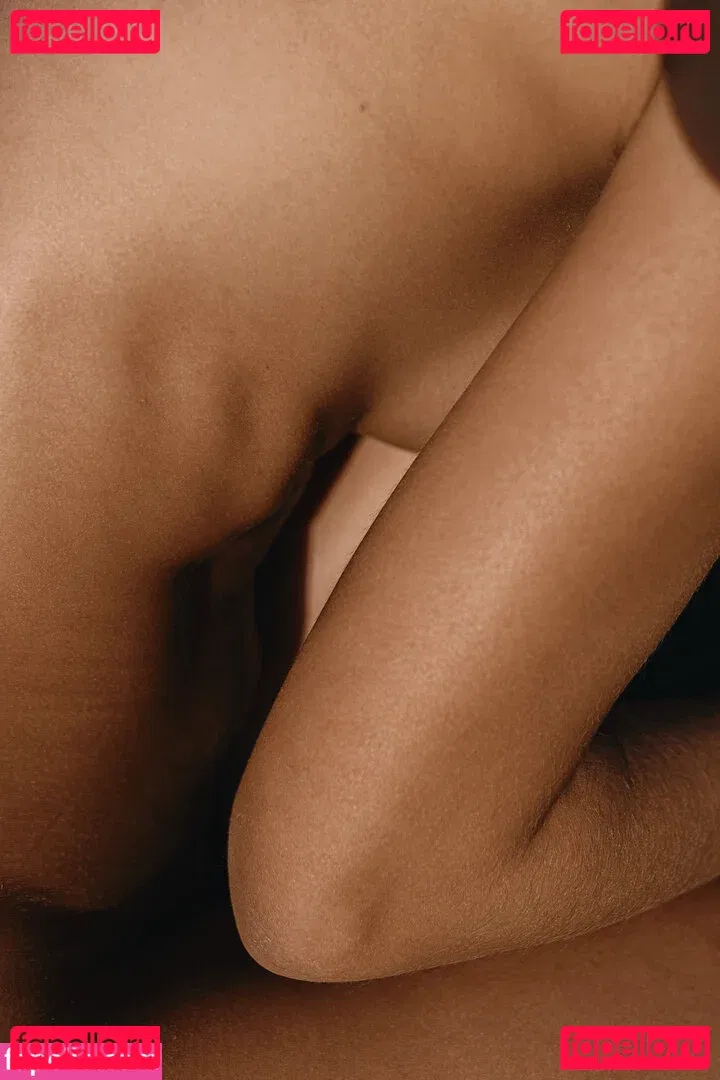 Julia Slip Onlyfans Photo Gallery 