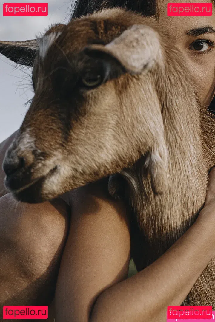 Julia Slip Onlyfans Photo Gallery 