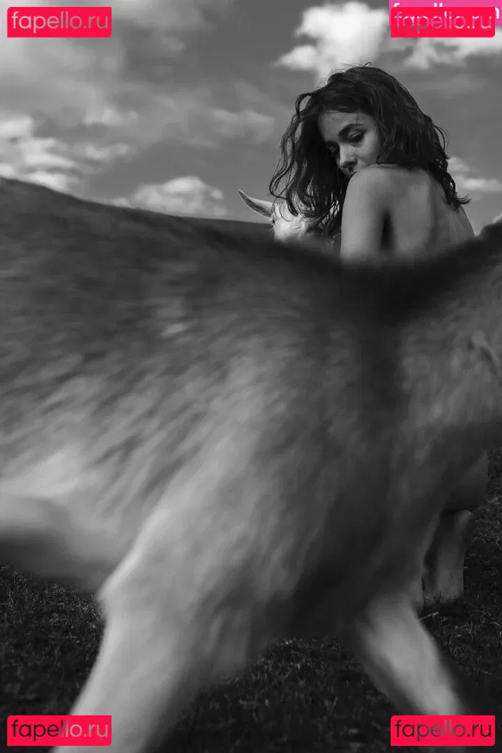 Julia Slip Onlyfans Photo Gallery 