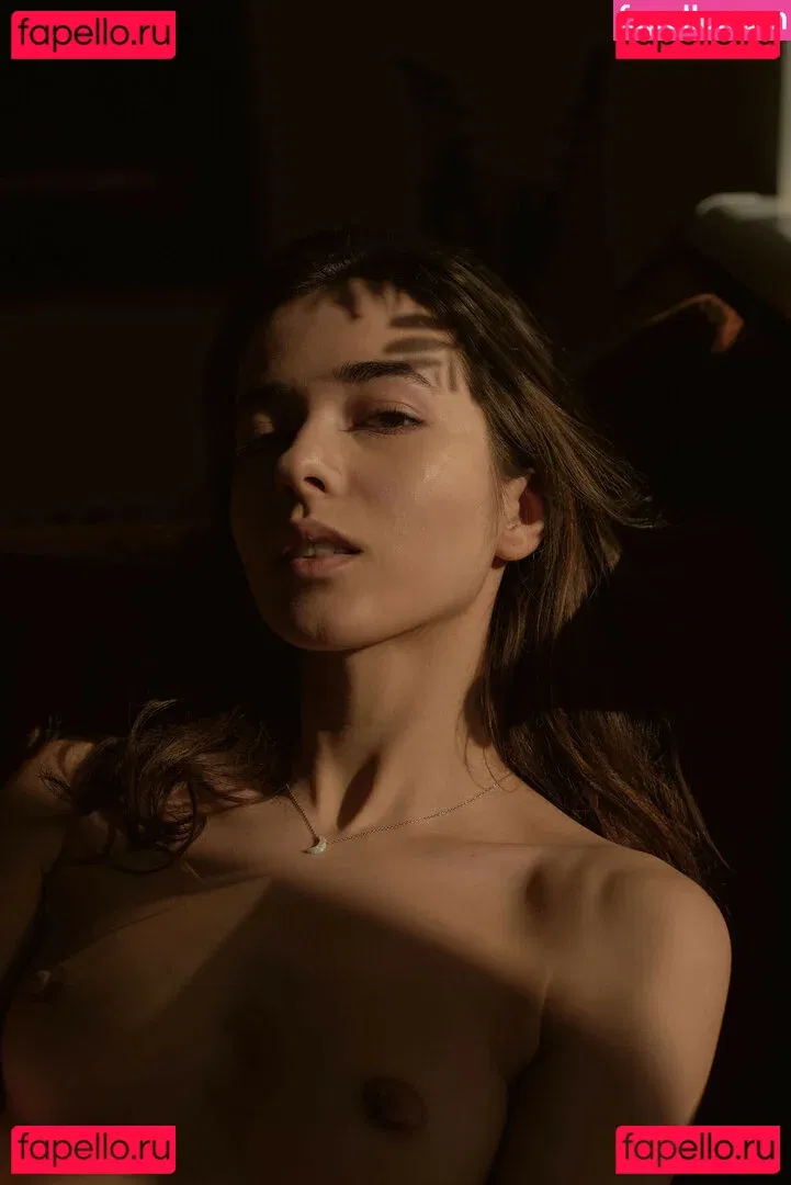 Julia Slip Onlyfans Photo Gallery 