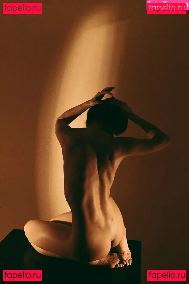 Julia Slip Onlyfans Photo Gallery 