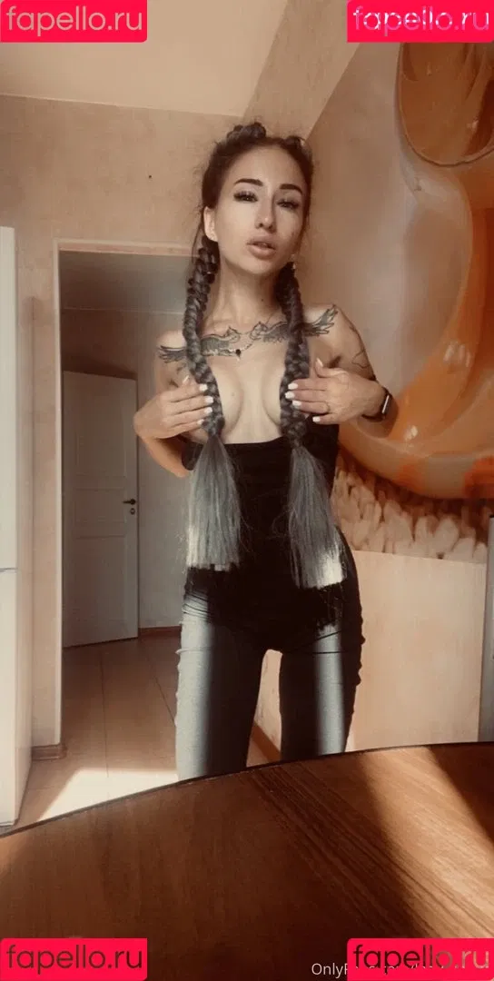 lady_sonya Onlyfans Photo Gallery 