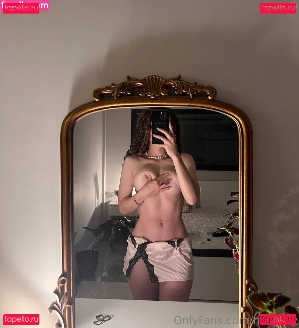 hollyloly Onlyfans Photo Gallery 