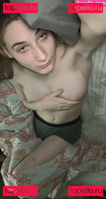 cockedupshawty Onlyfans Photo Gallery 