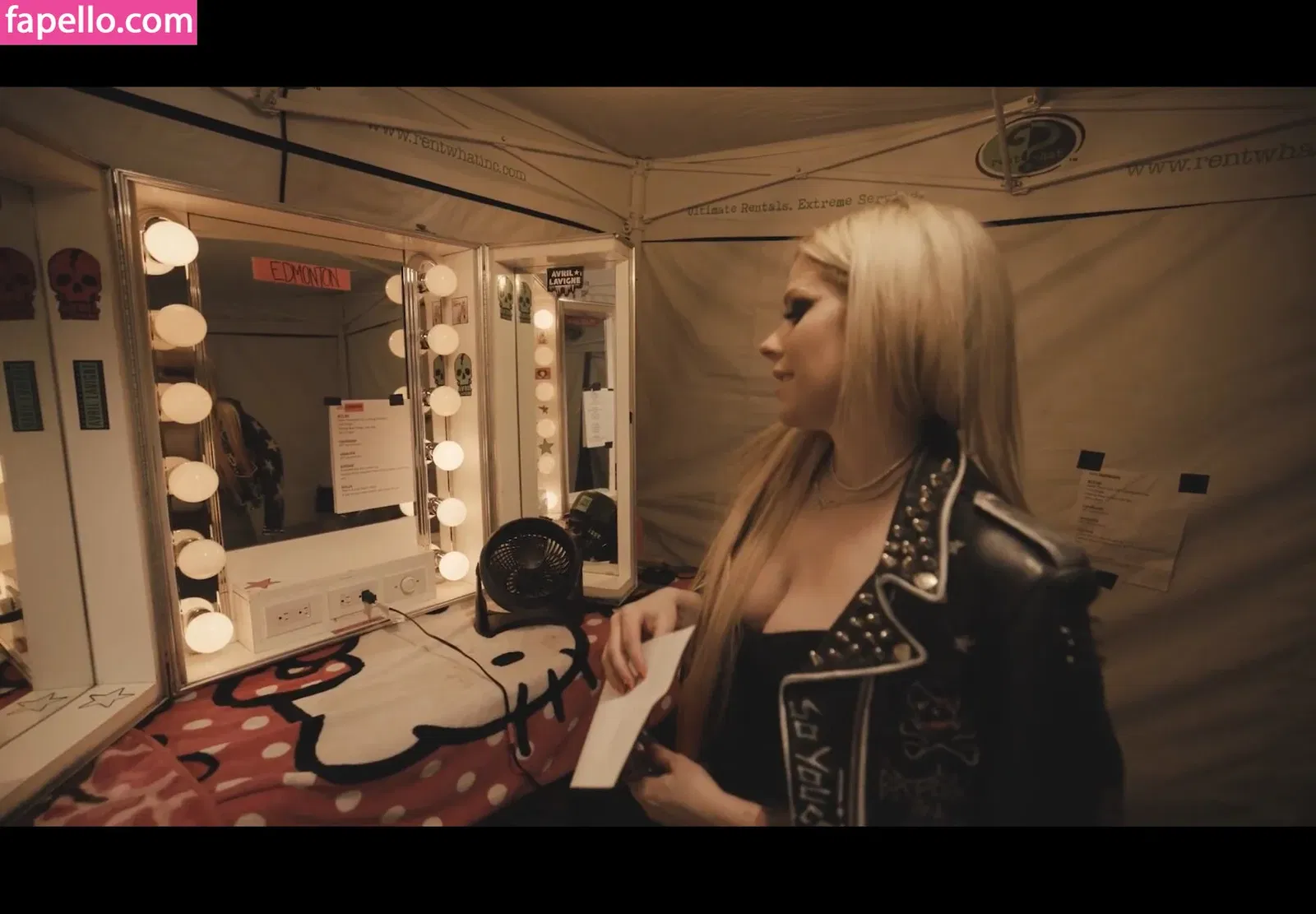 AvaArlo Onlyfans Photo Gallery 