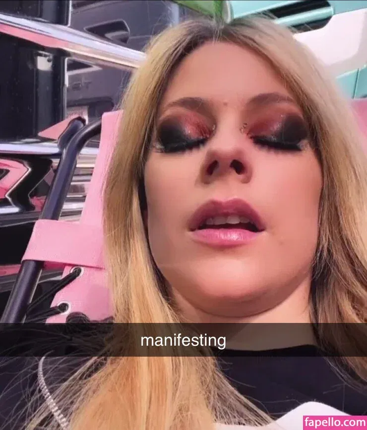 AvaArlo Onlyfans Photo Gallery 