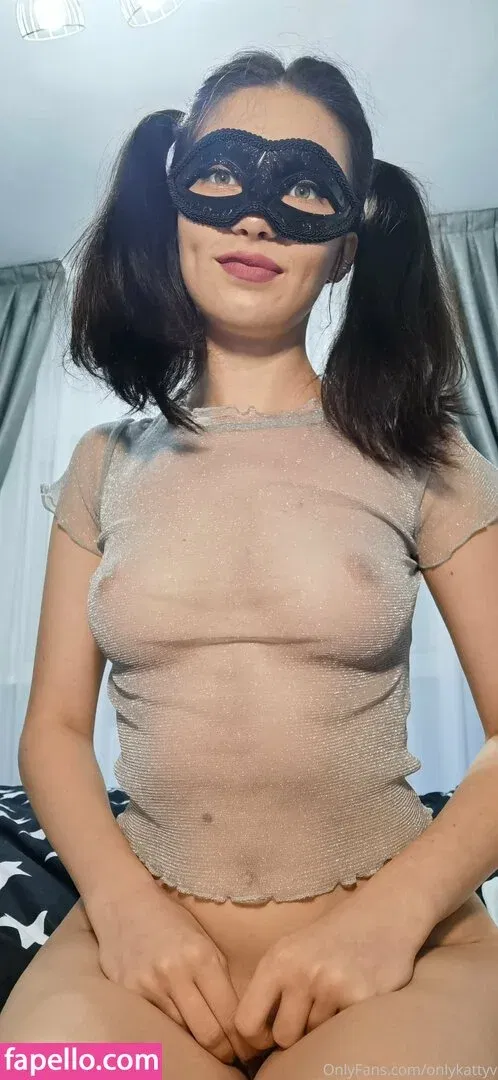 onlykattyv Onlyfans Photo Gallery 