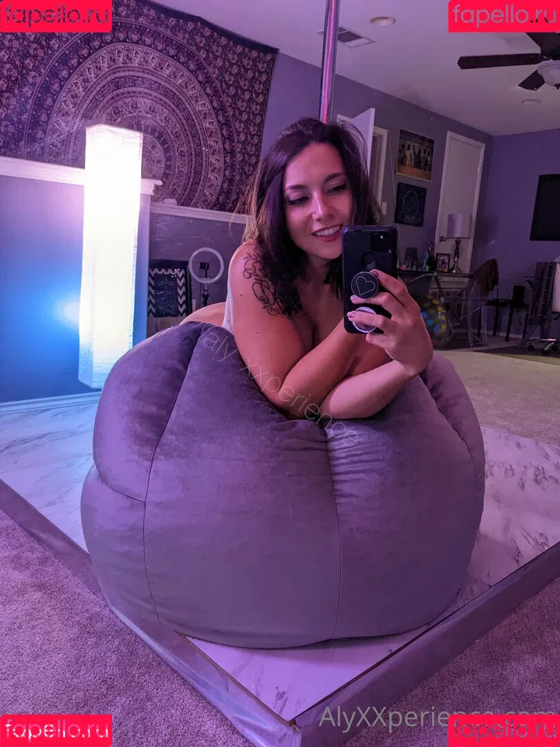 alyxxperience Onlyfans Photo Gallery 
