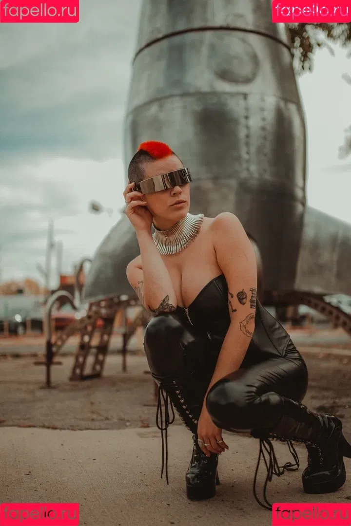 Ellie Evergreen Onlyfans Photo Gallery 