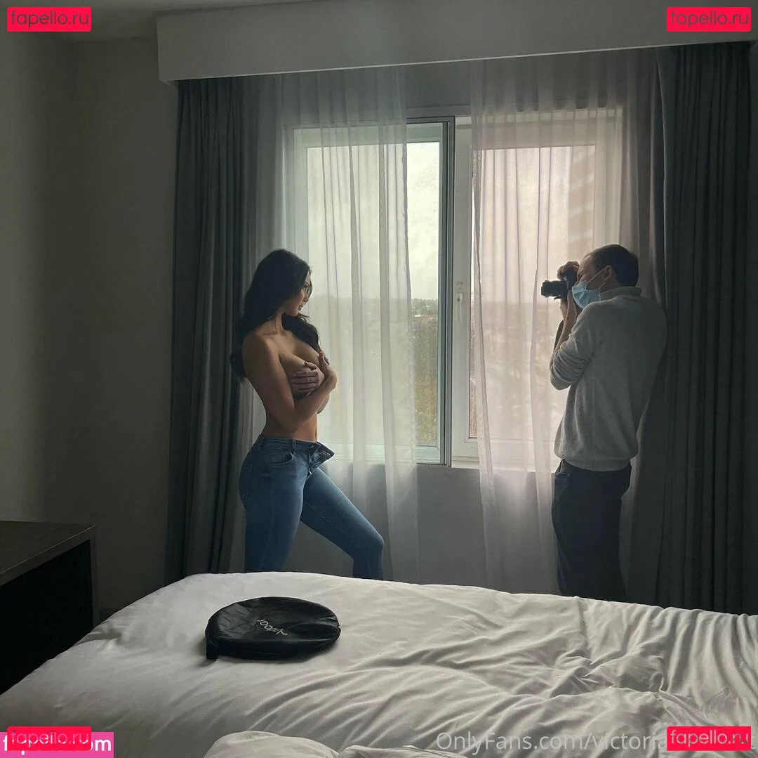 Victoriaebarrett Onlyfans Photo Gallery 
