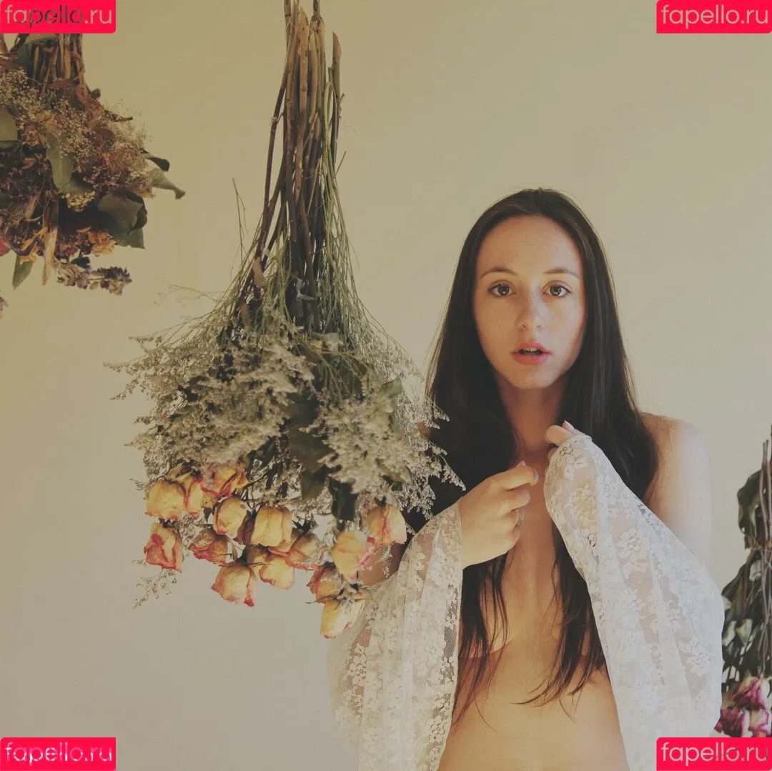 Shelby Onlyfans Photo Gallery 