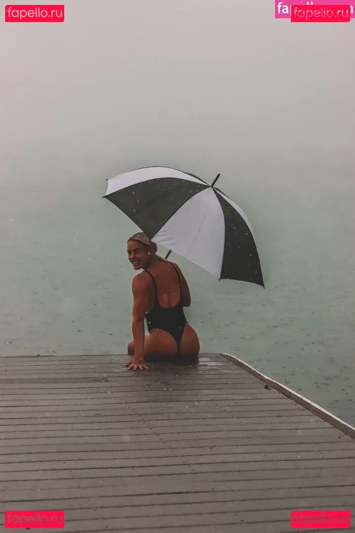 Valeria Guznenkova Onlyfans Photo Gallery 