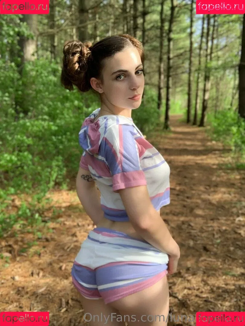lunabennatv Onlyfans Photo Gallery 