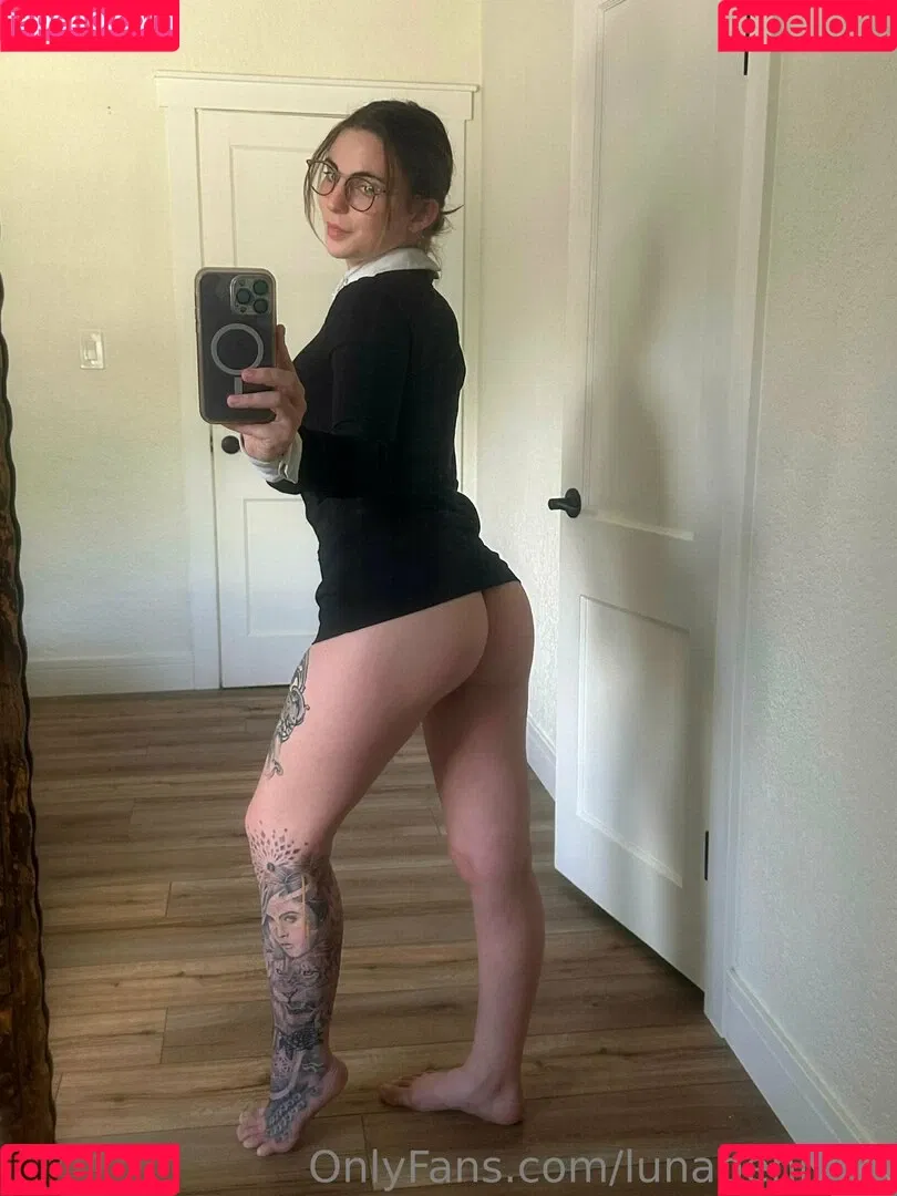 lunabennatv Onlyfans Photo Gallery 