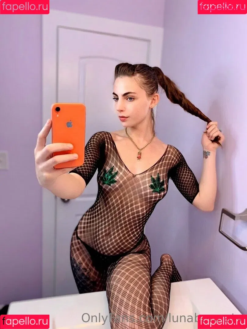 lunabennatv Onlyfans Photo Gallery 