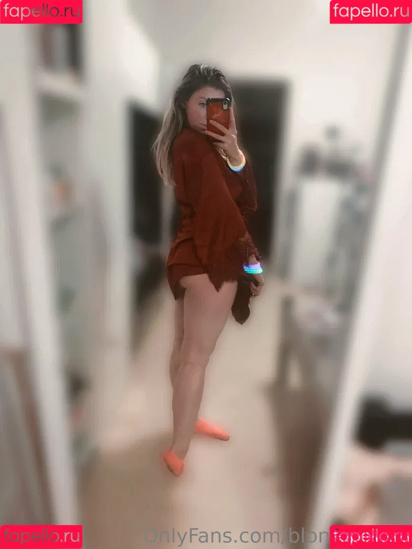 blondieasmr Onlyfans Photo Gallery 