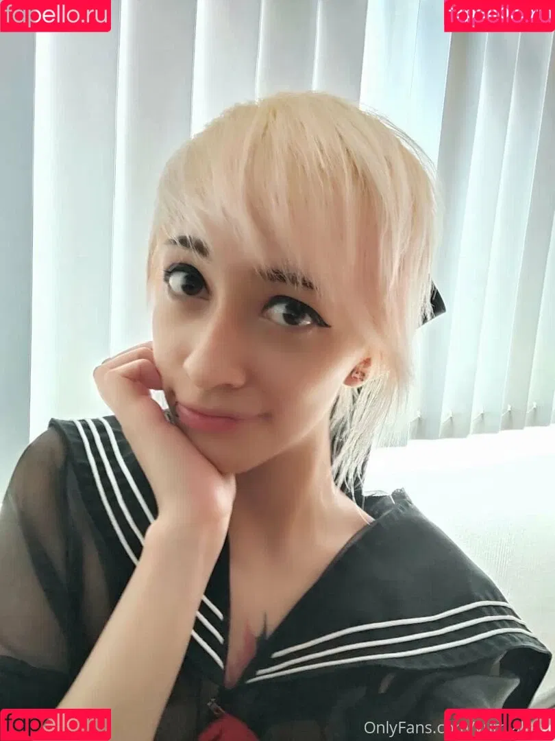 yumializirt Onlyfans Photo Gallery 