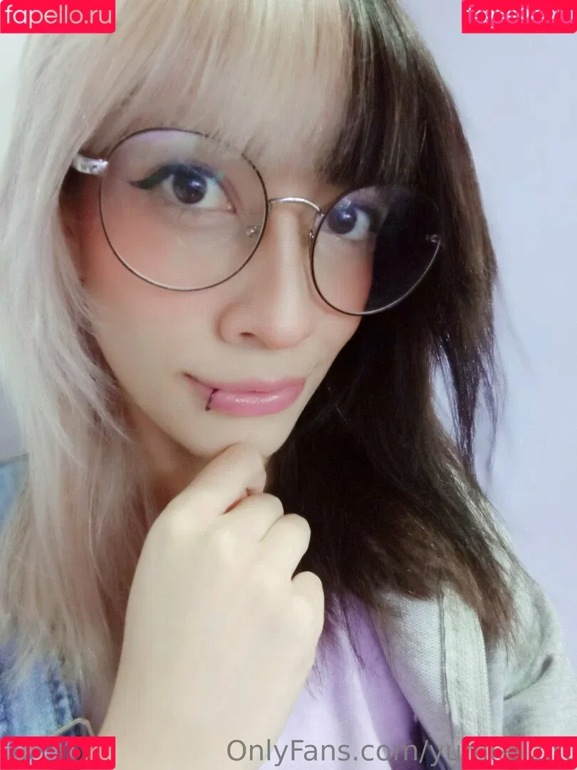 yumializirt Onlyfans Photo Gallery 