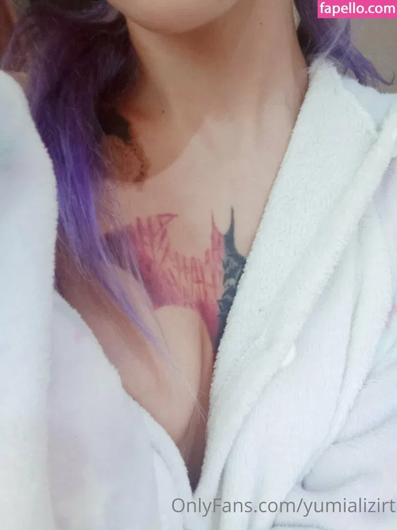 yumializirt Onlyfans Photo Gallery 