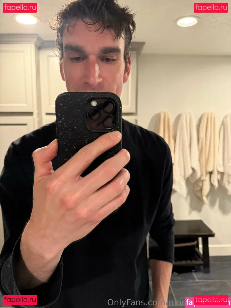 marstonhefner Onlyfans Photo Gallery 