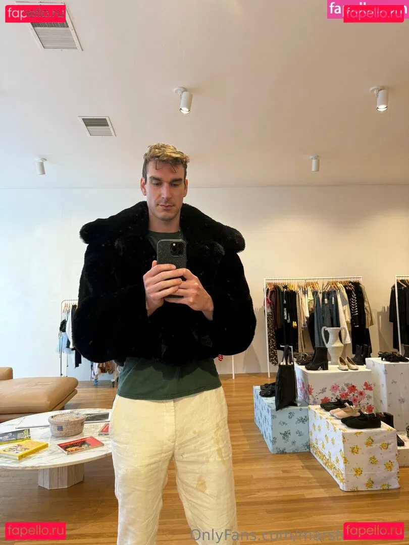 marstonhefner Onlyfans Photo Gallery 