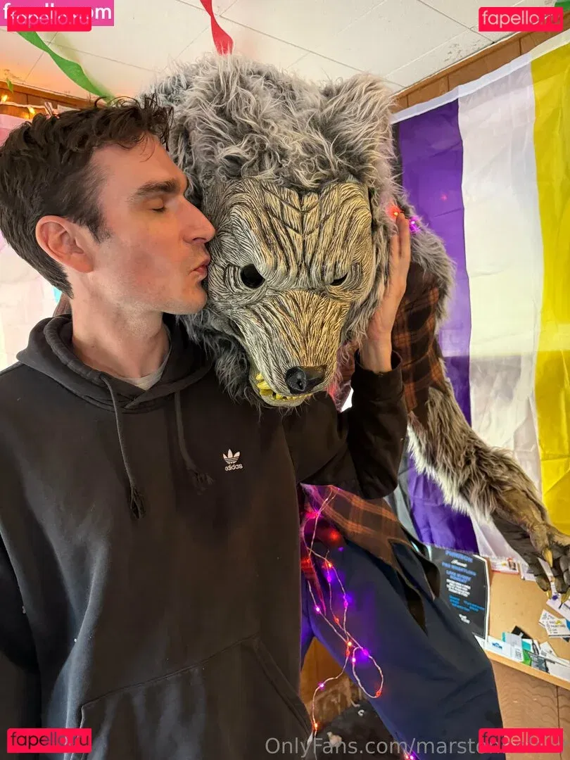 marstonhefner Onlyfans Photo Gallery 