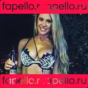 Karin Noelle Onlyfans Photo Gallery 