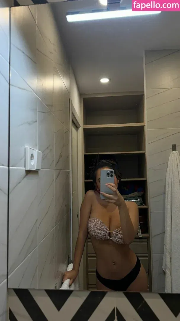 Blaise Onlyfans Photo Gallery 