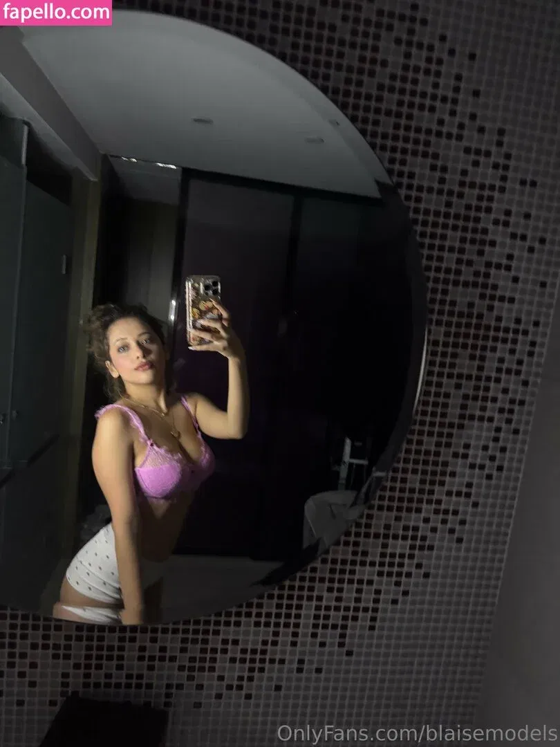 Blaise Onlyfans Photo Gallery 