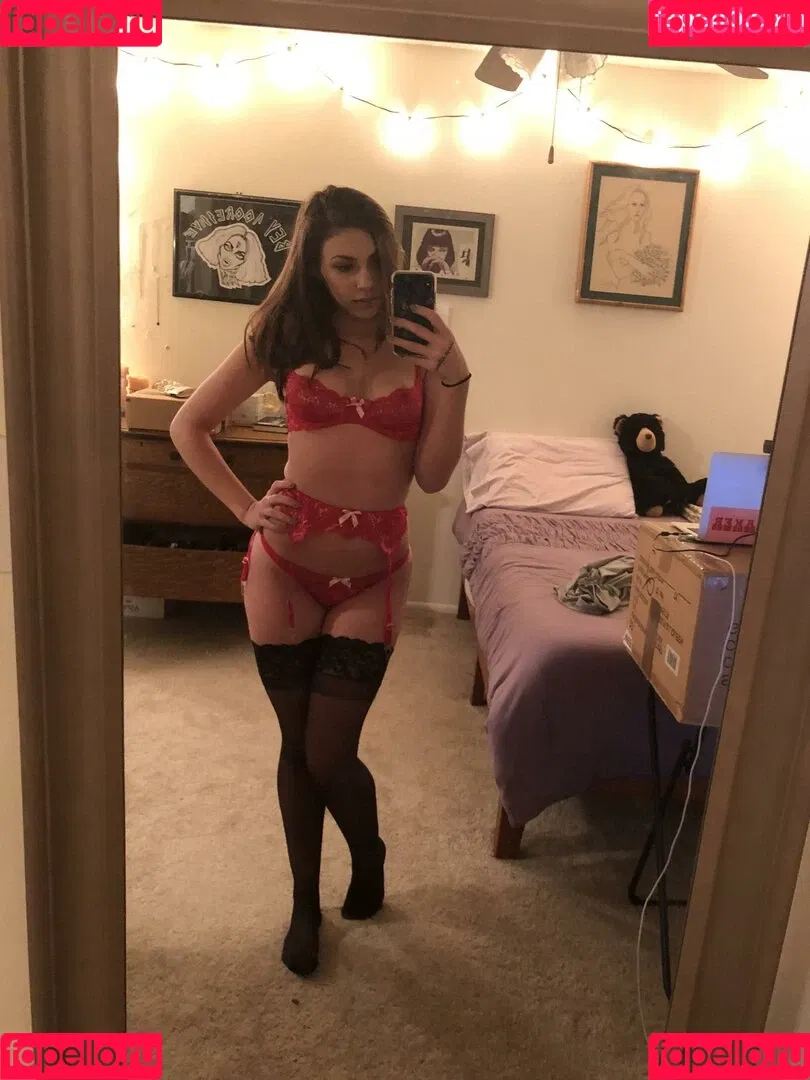 SmttenKitten Onlyfans Photo Gallery 